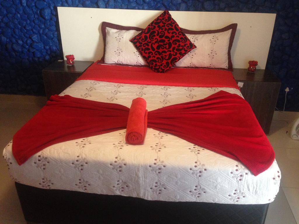 Tshedza Guest House Pretoria-Noord Eksteriør bilde